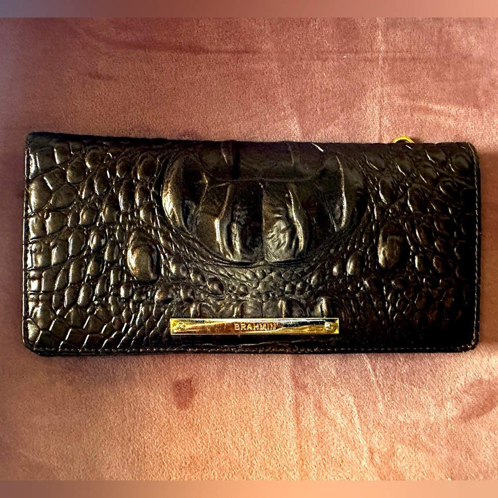 Brahmin wallet